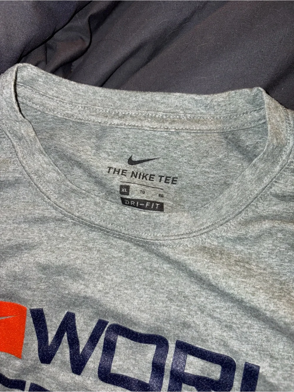 Nike Gray Tee with Navy and Orange World Series Graphics XL mens